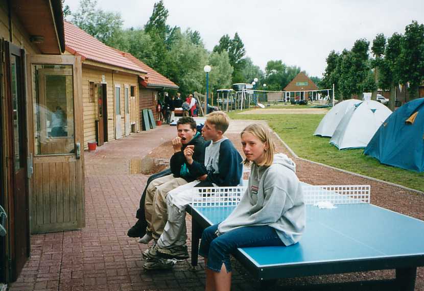 Camping1.jpg (60199 octets)